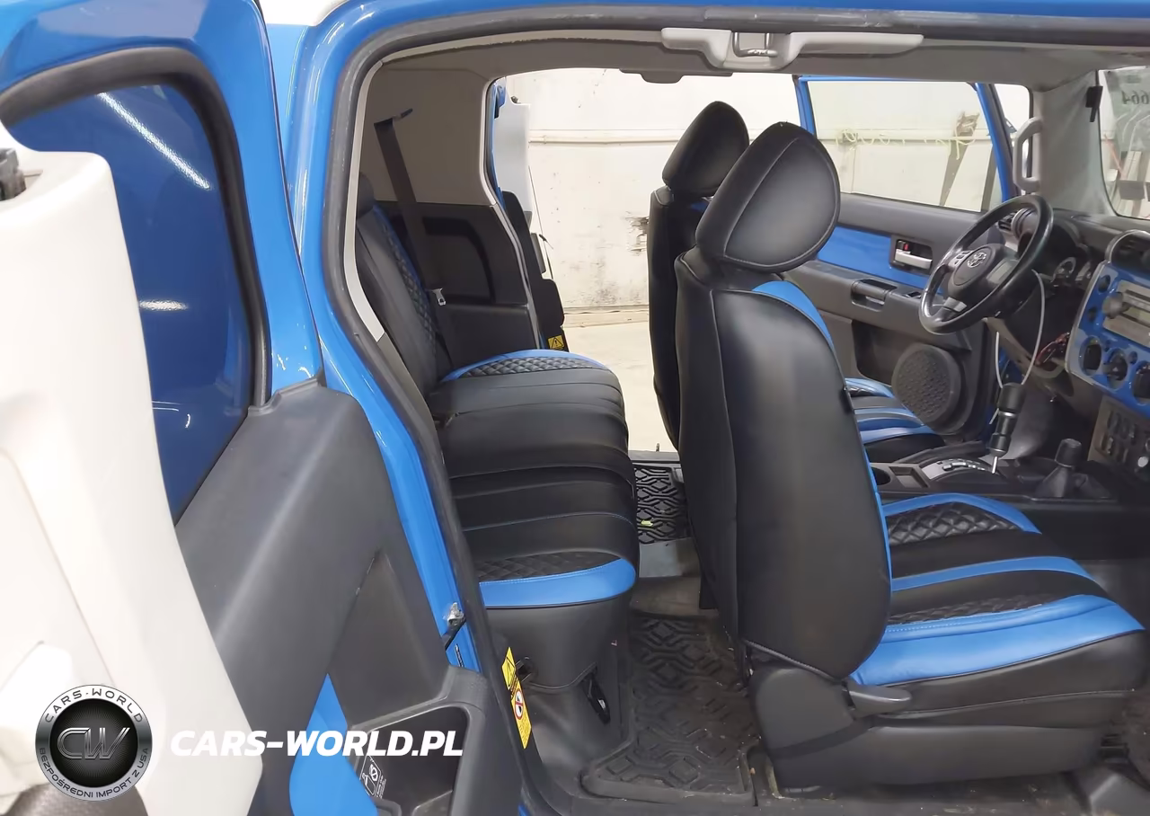 2007 Toyota Fj Cruiser VIN:JTEBU11F170075334 - 8