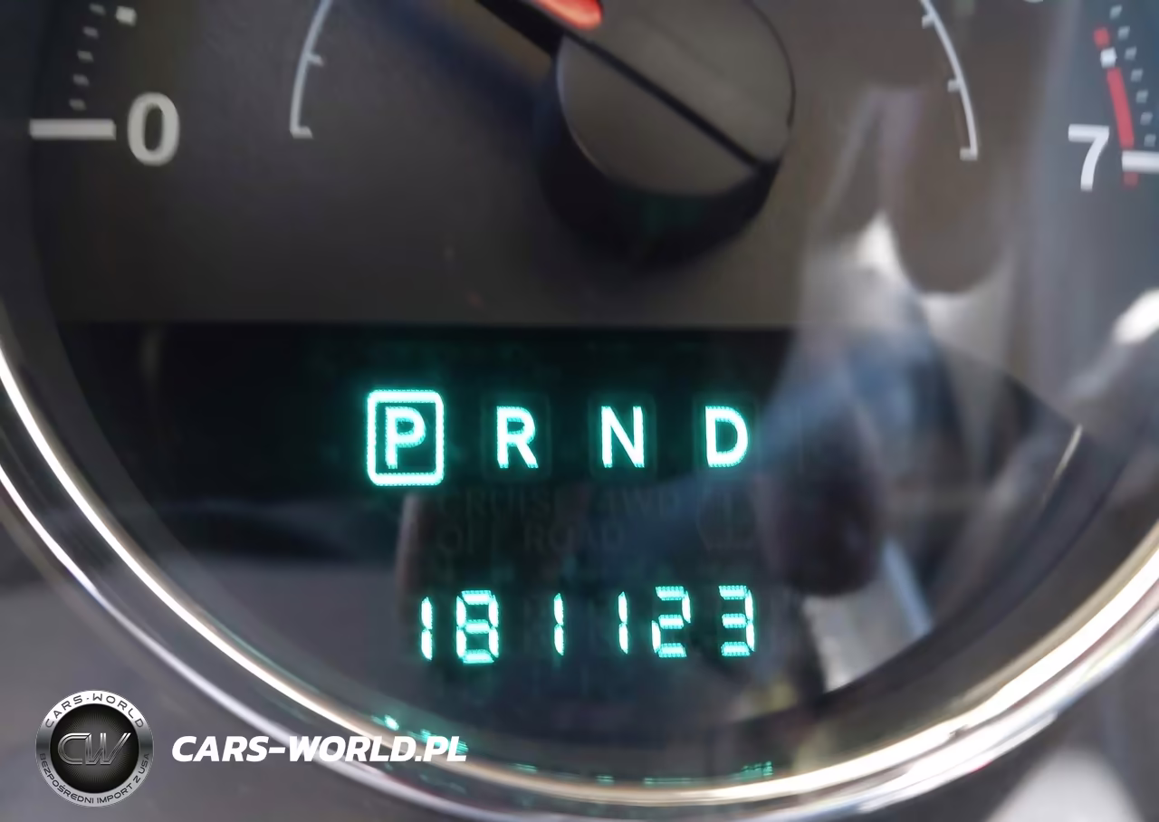 2014 Jeep Wrangler Unlimited Sahara VIN:1C4BJWEG3EL243399 - 15