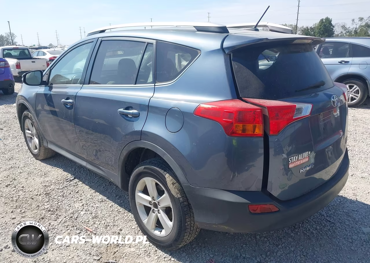 2014 Toyota Rav4 Xle VIN:2T3RFREVXEW142664 - 3