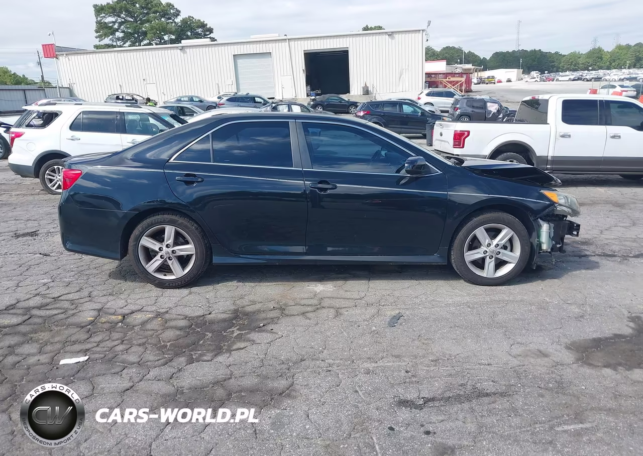 2014 Toyota Camry Se VIN:4T1BF1FK2EU338467 - 13