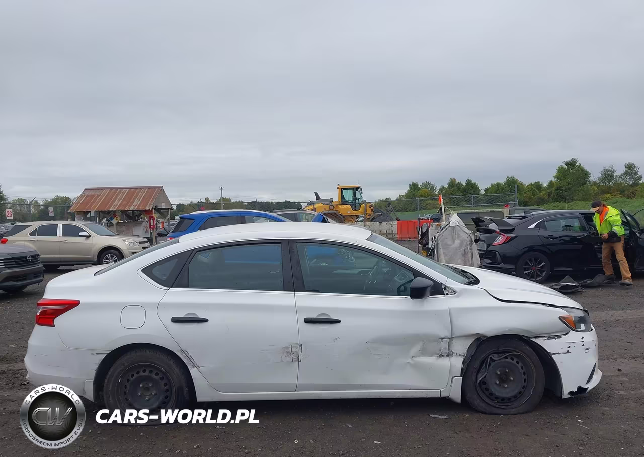 2017 Nissan Sentra S VIN:3N1AB7AP6HY208679 - 13