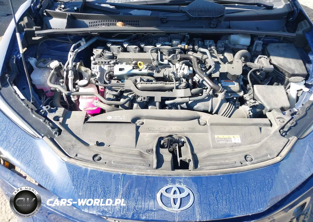 2024 Toyota Prius Xle Awd-E VIN:JTDADABU5R3010680 - 10