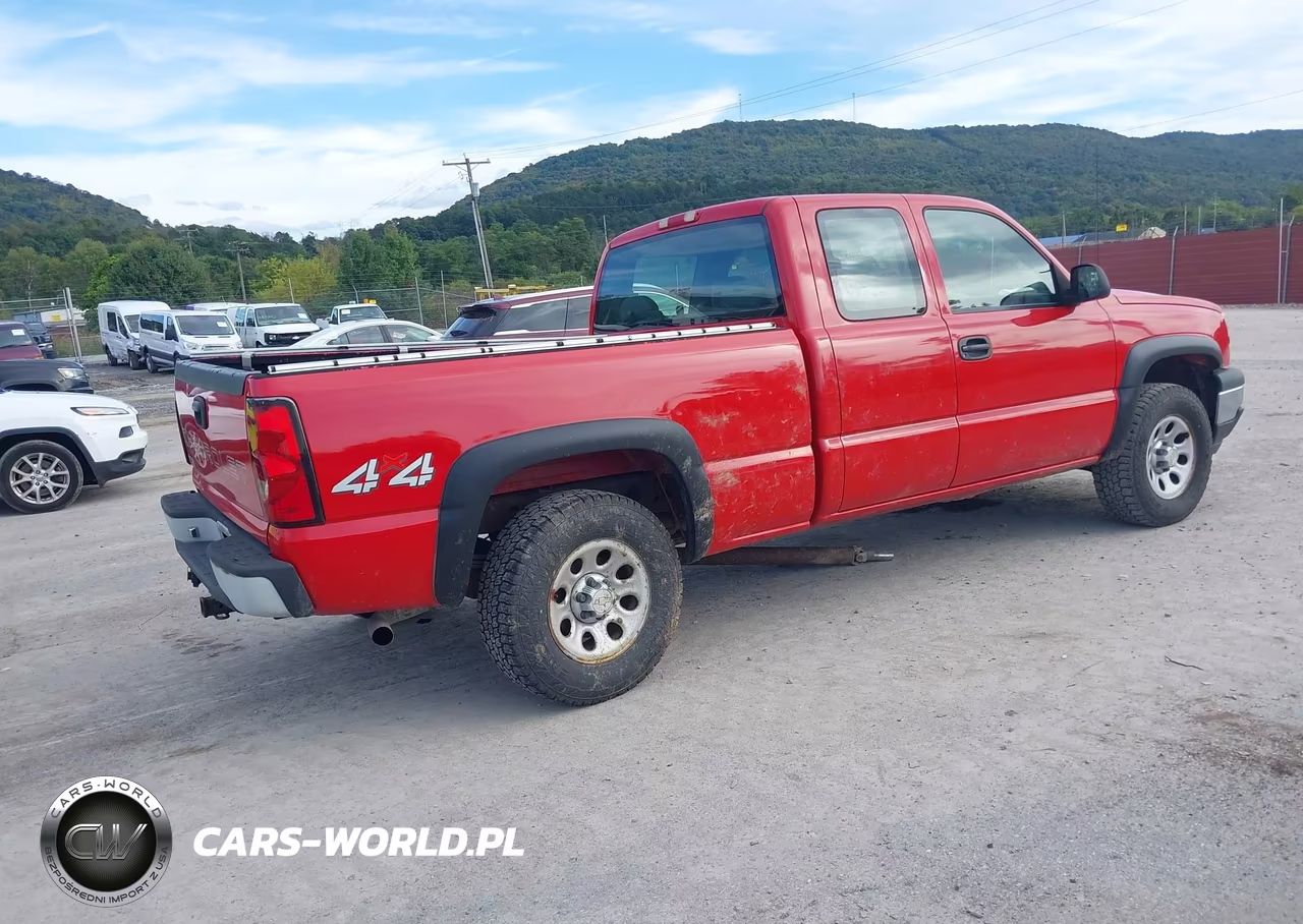 2007 Chevrolet Silverado 1500 Classic Work Truck VIN:1GCEK19V97E187028 - 4