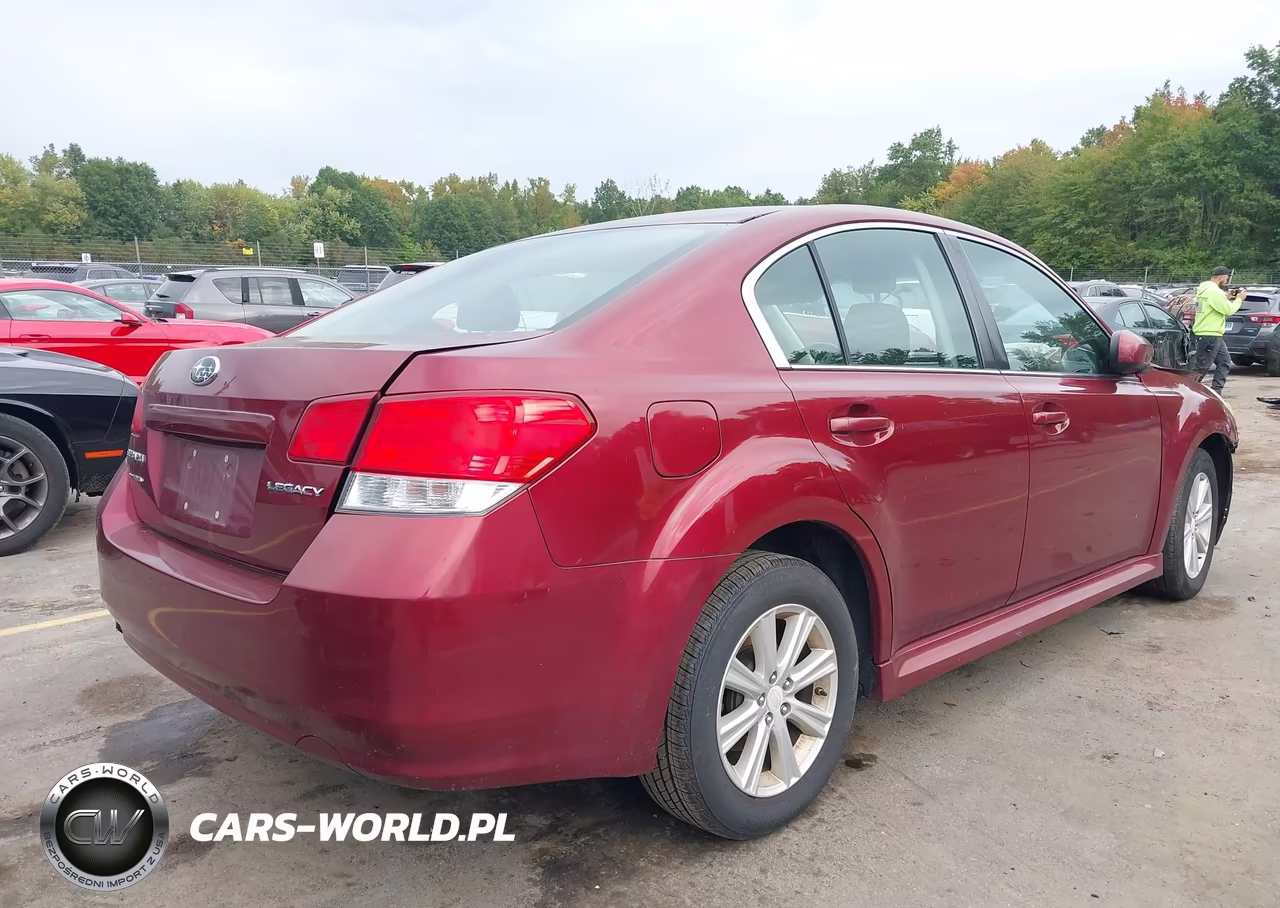 2011 Subaru Legacy 2.5I Premium VIN:4S3BMCB6XB3222319 - 4