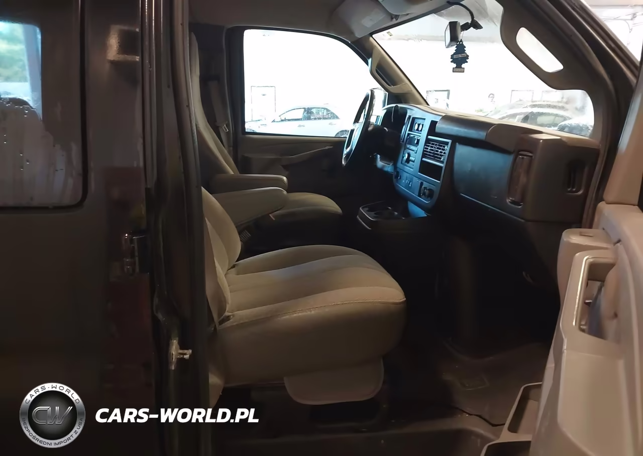 2019 Chevrolet Express 3500 Ls VIN:1GAZGNFG5K1352792 - 5