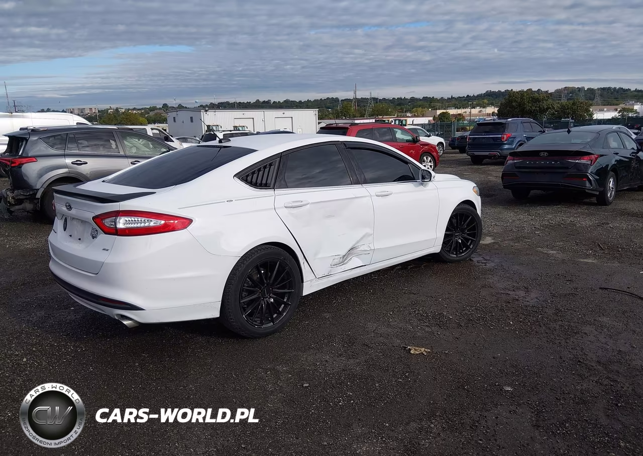 2014 Ford Fusion Se VIN:3FA6P0H77ER381110 - 4