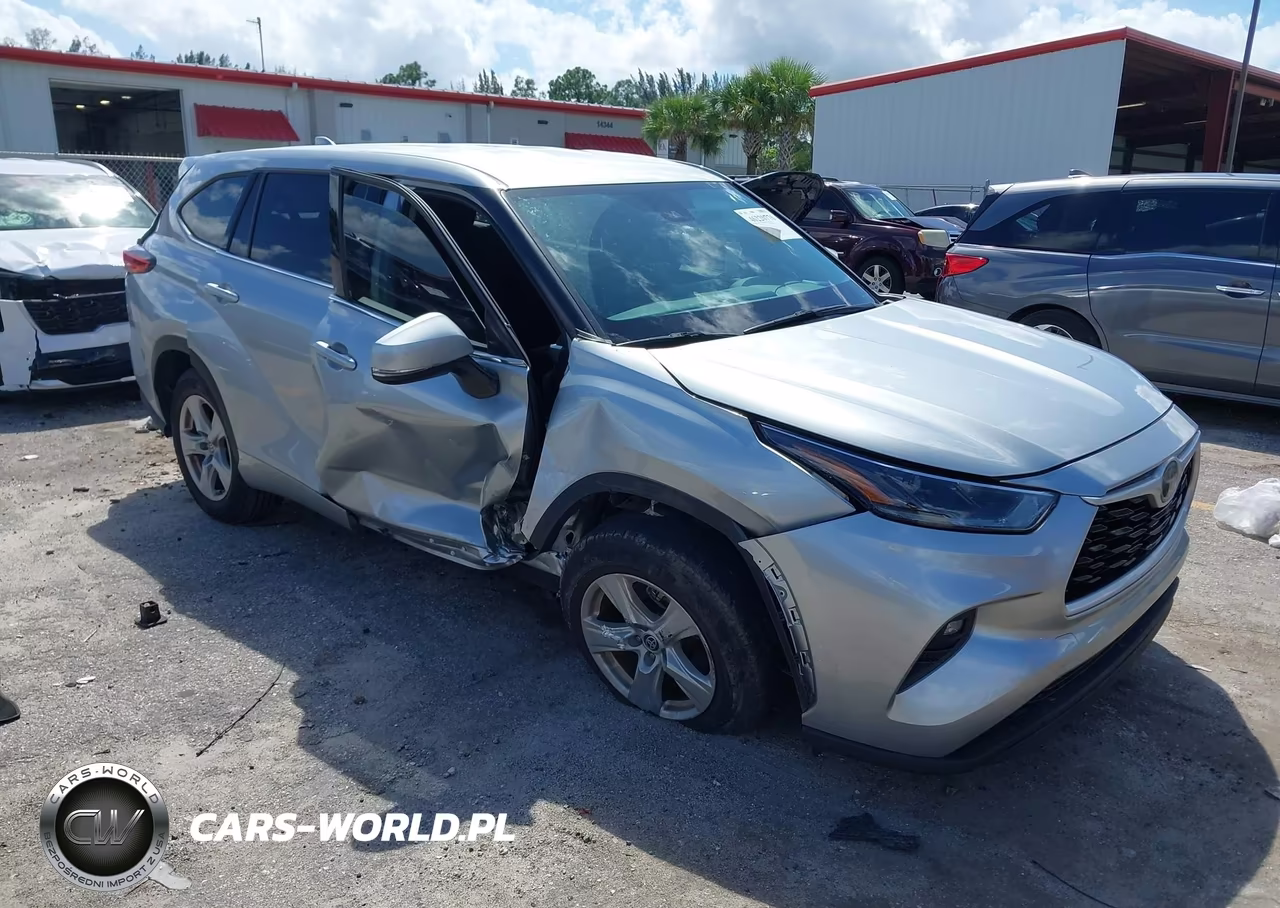 2021 Toyota Highlander Le