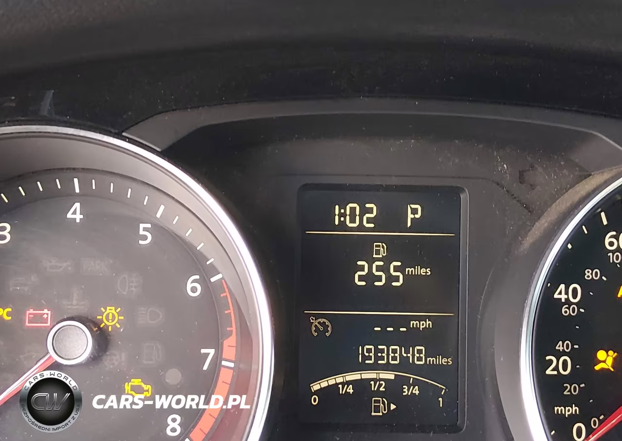 2016 Volkswagen Jetta 1.8T Sport VIN:3VWD17AJXGM336371 - 15