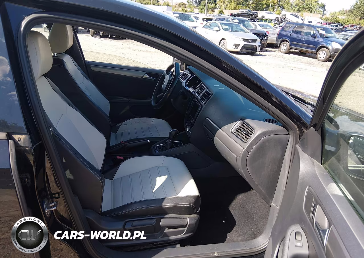 2016 Volkswagen Jetta 1.8T Sport VIN:3VWD17AJXGM336371 - 5