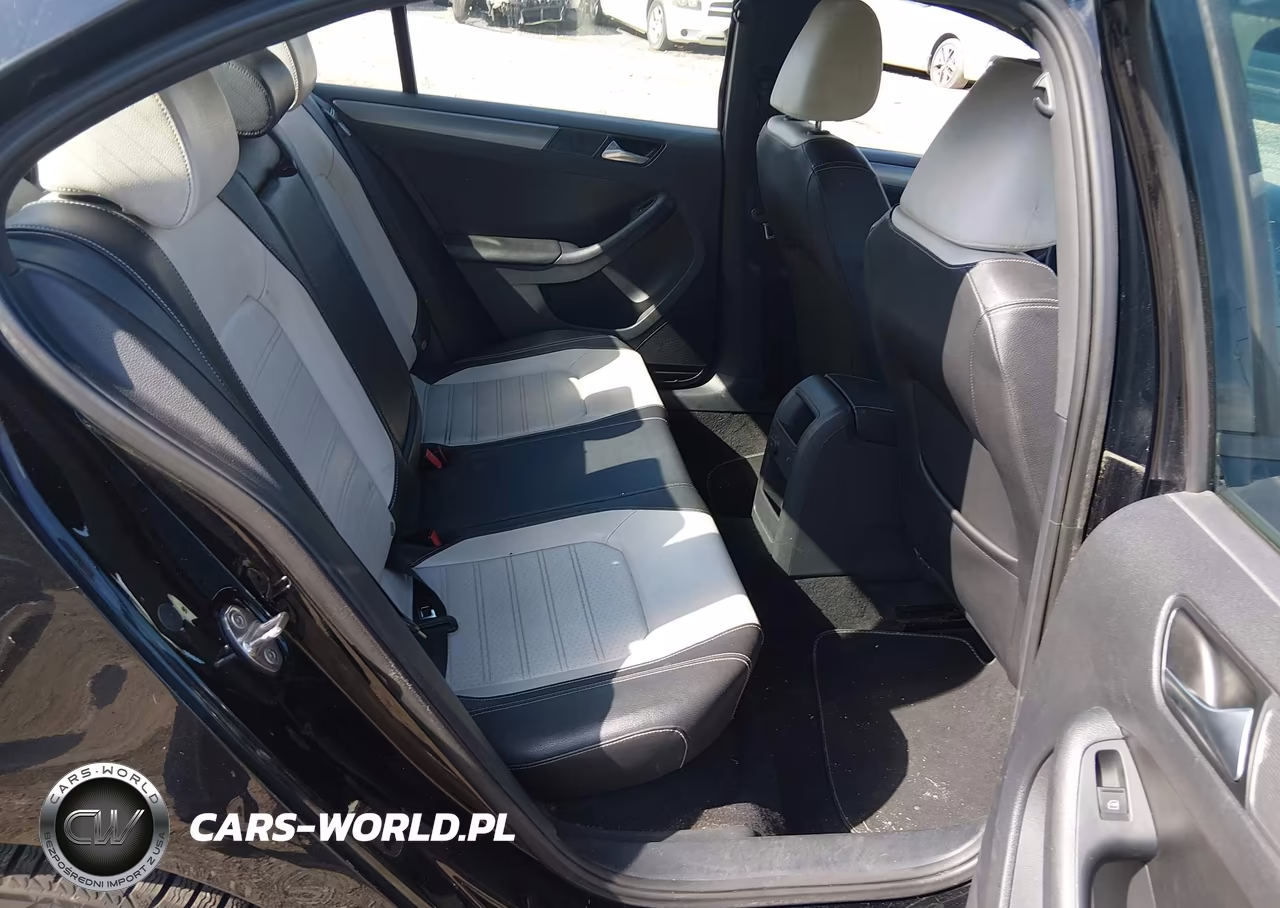2016 Volkswagen Jetta 1.8T Sport VIN:3VWD17AJXGM336371 - 8