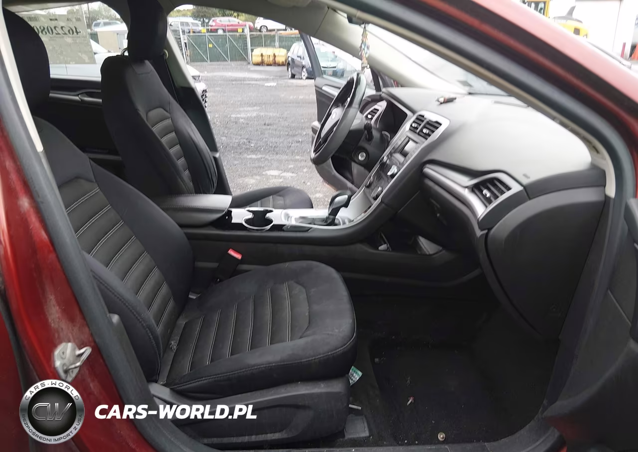 2014 Ford Fusion Se VIN:3FA6P0H71ER173126 - 5