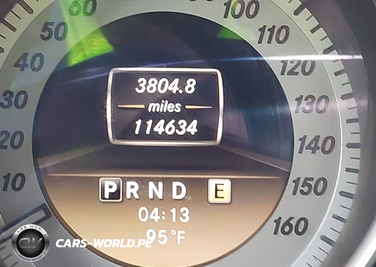 2012 Mercedes-Benz C 250 VIN:WDDGJ4HB7CF819443 - 16