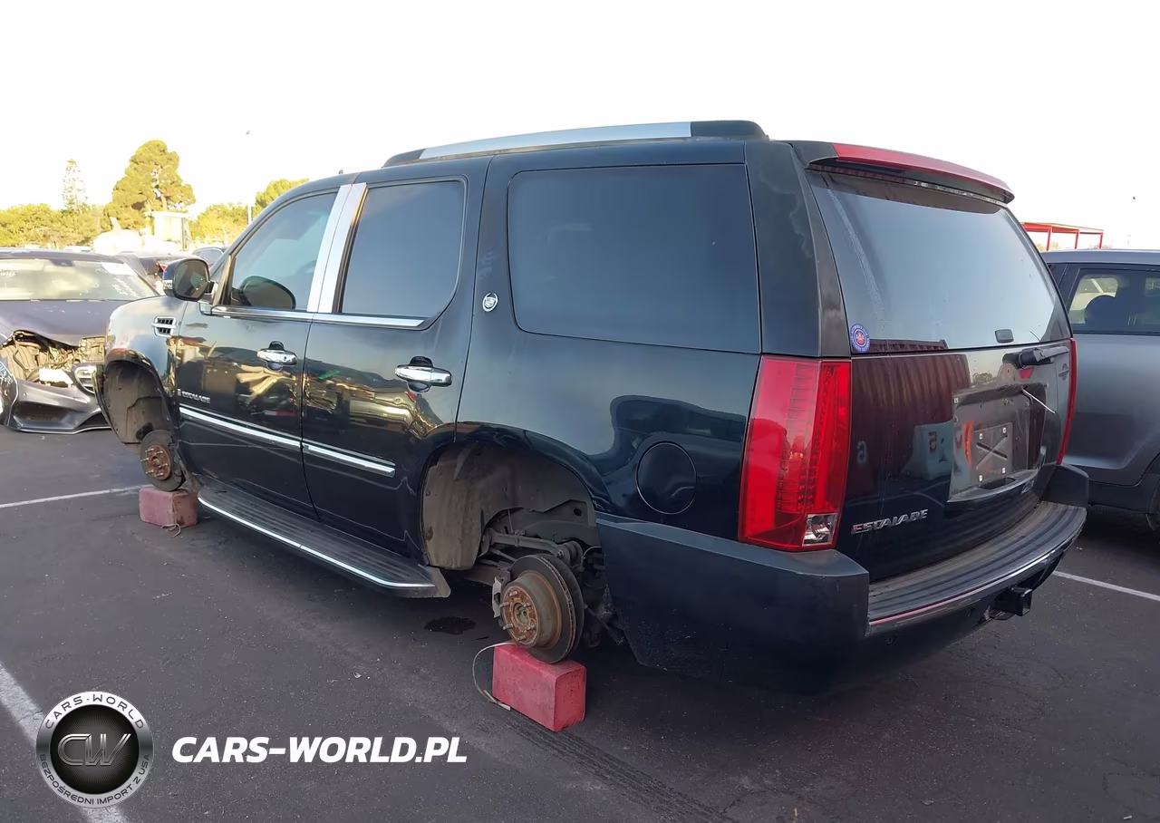 2007 Cadillac Escalade Standard VIN:1GYFK63867R164748 - 3