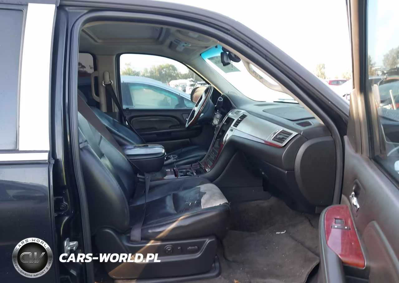 2007 Cadillac Escalade Standard VIN:1GYFK63867R164748 - 5
