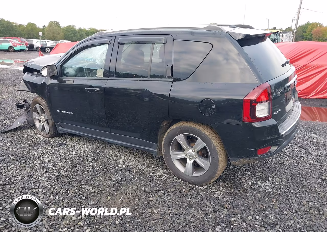 2017 Jeep Compass High Altitude 4X4 VIN:1C4NJDEB4HD100384 - 3