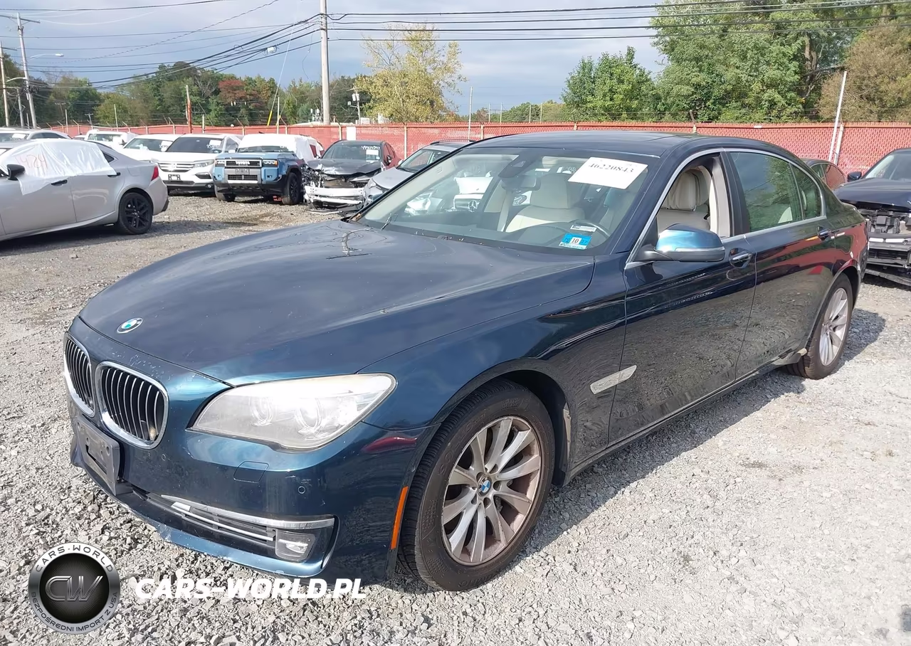 2013 BMW 740Li VIN:WBAYE4C52DD137049 - 6