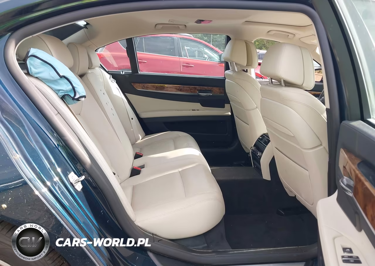 2013 BMW 740Li VIN:WBAYE4C52DD137049 - 8