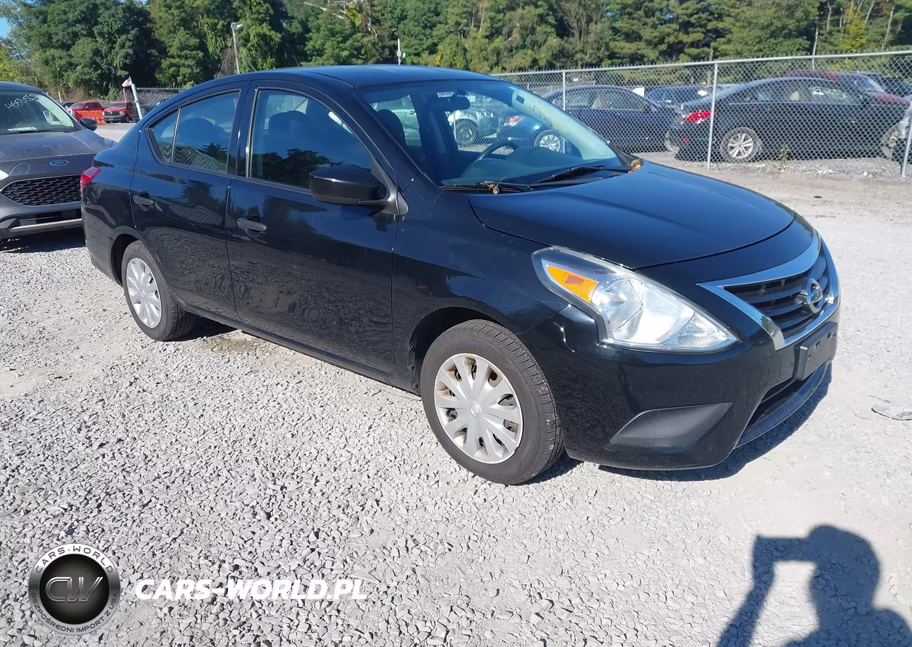 2017 Nissan Versa 1.6 S