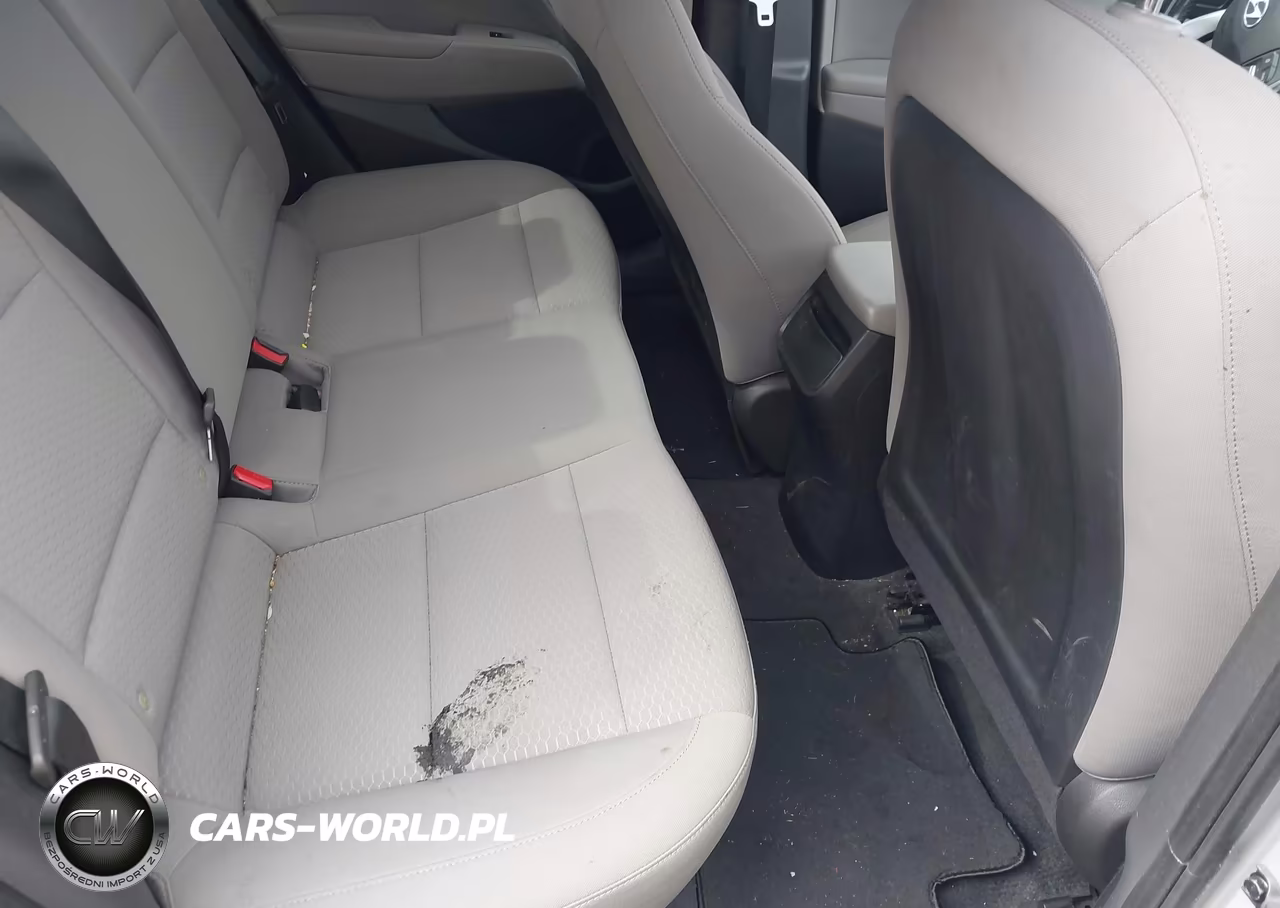 2019 Hyundai Elantra Value Edition VIN:KMHD84LF7KU833478 - 8