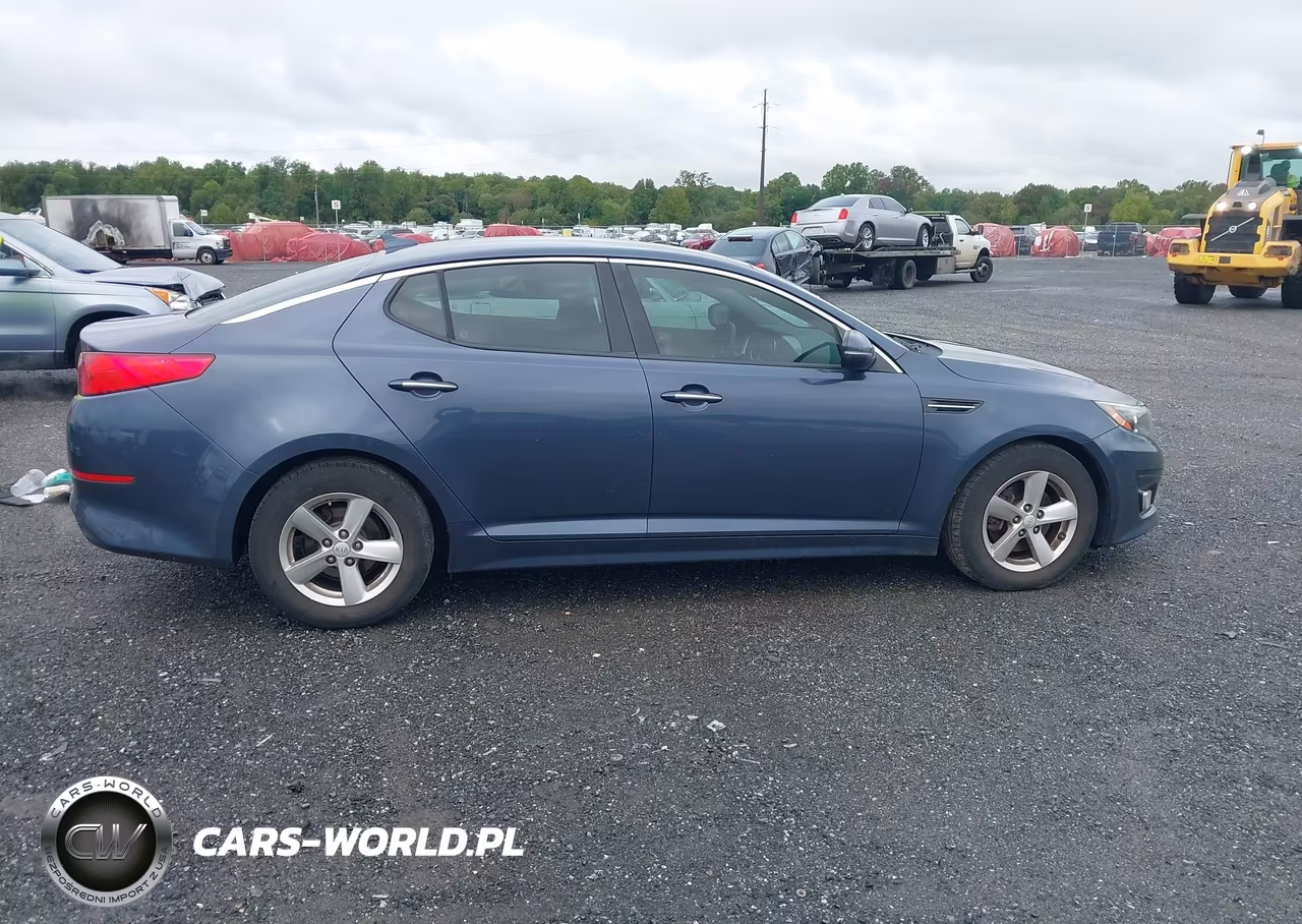 2015 Kia Optima Lx VIN:5XXGM4A75FG472594 - 13