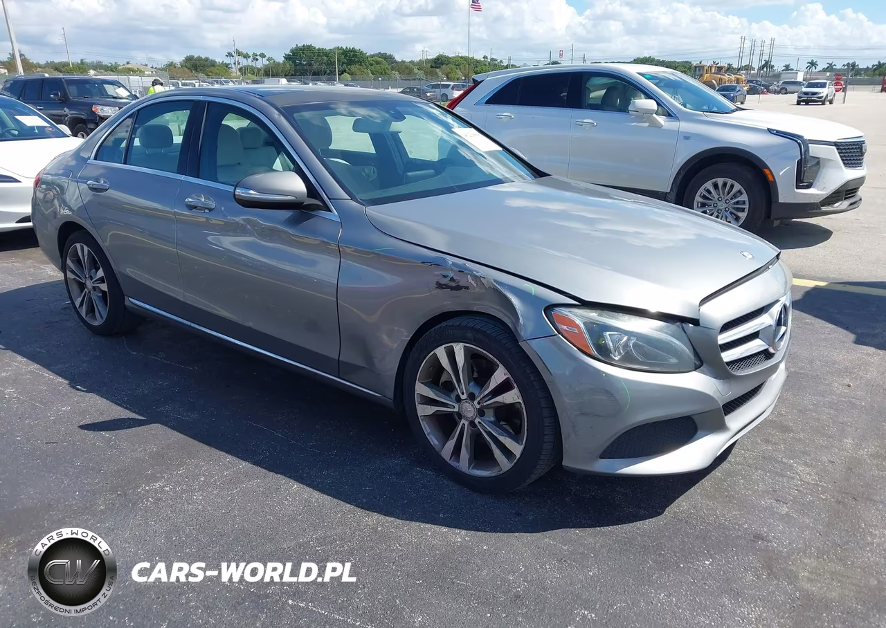2015 Mercedes-Benz C-Class C 300