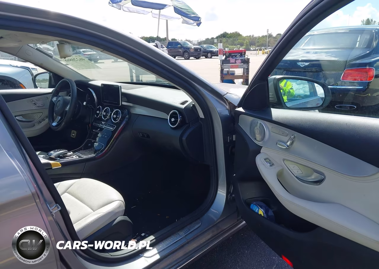 2015 Mercedes-Benz C-Class C 300 VIN:55SWF4JB8FU059418 - 5