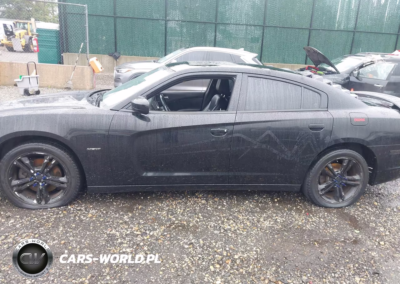 2011 Dodge Charger R-T VIN:2B3CM5CT2BH611233 - 14