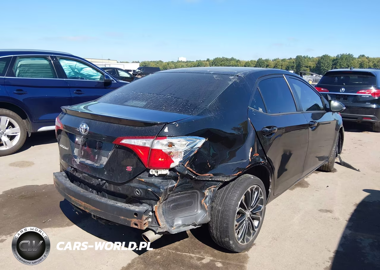 2015 Toyota Corolla S Plus VIN:2T1BURHE8FC405927 - 4