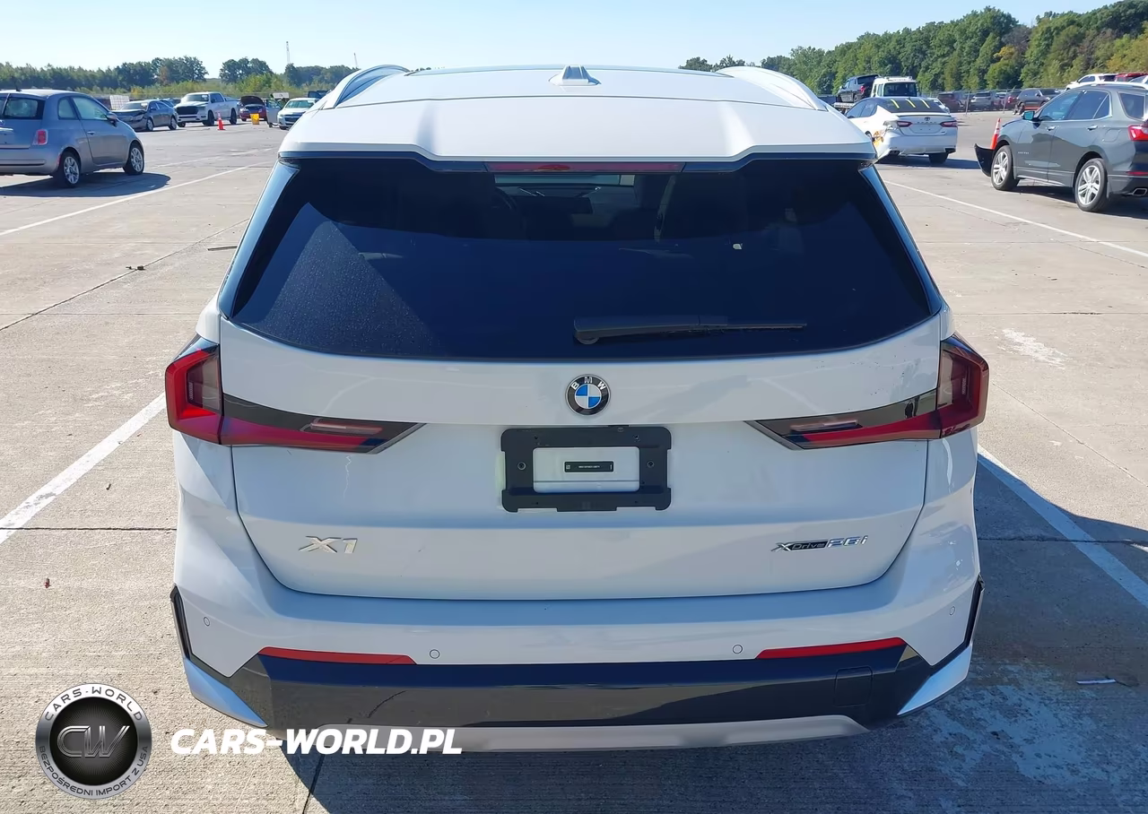2025 BMW X1 xDrive28I VIN:WBX73EF04S5138675 - 16