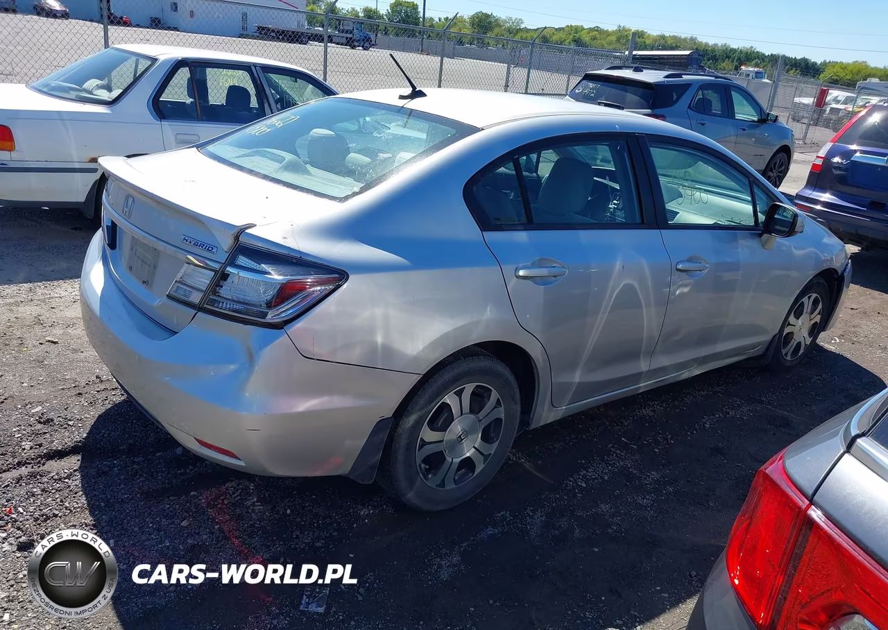 2013 Honda Civic Hybrid VIN:19XFB4F27DE200455 - 4