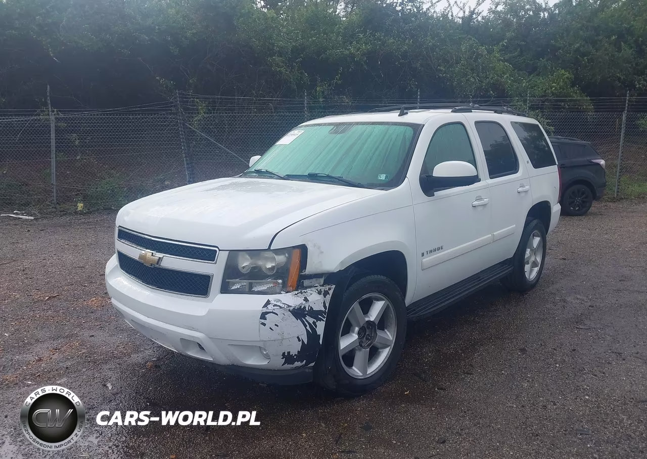 2008 Chevrolet Tahoe Lt VIN:1GNFK13058J135591 - 2
