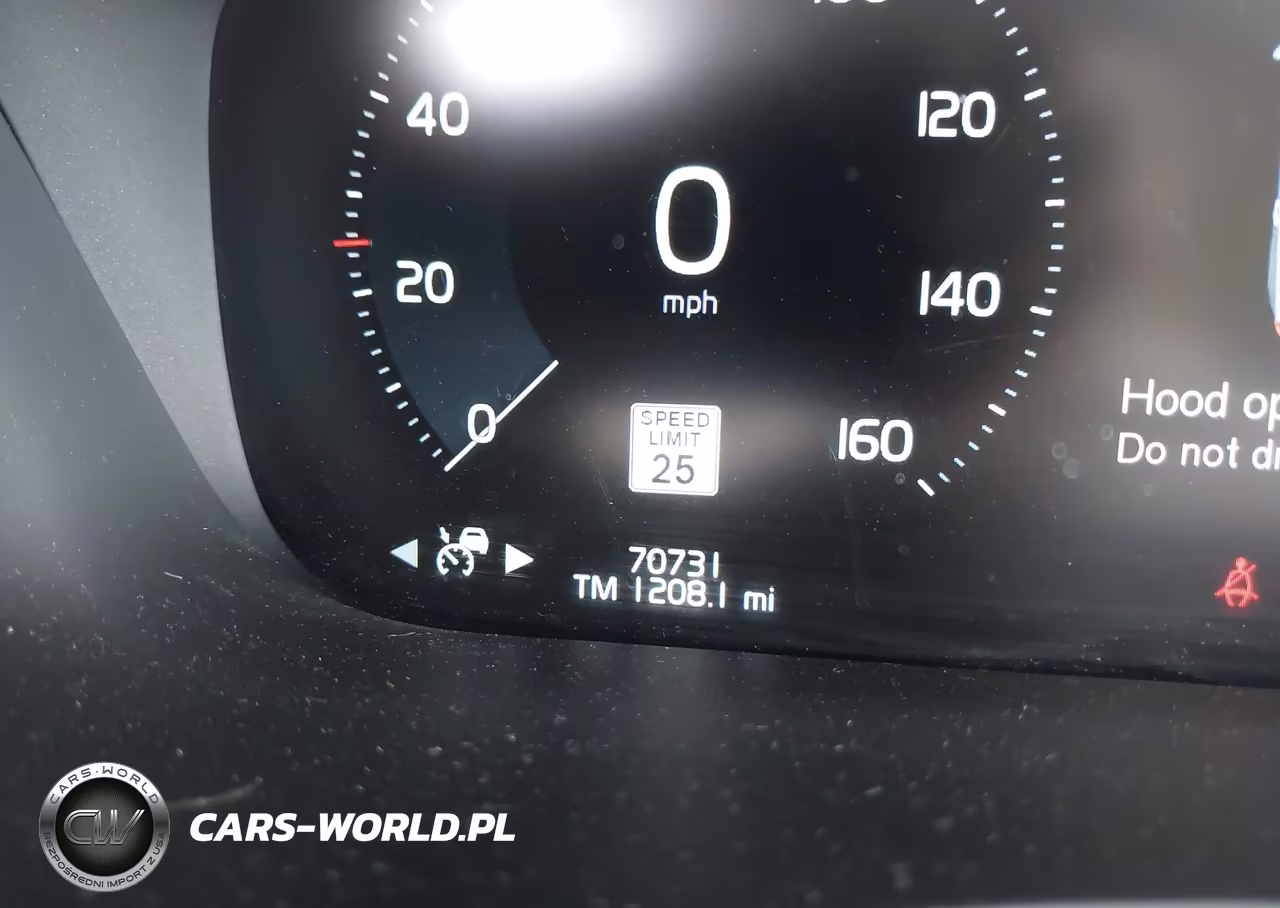 2018 Volvo Xc60 T6 Inscription VIN:YV4A22RL3J1003040 - 16
