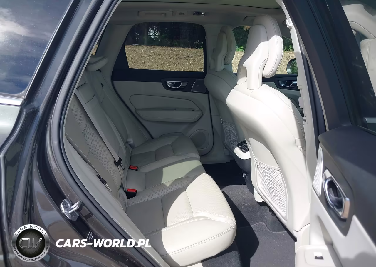 2018 Volvo Xc60 T6 Inscription VIN:YV4A22RL3J1003040 - 8