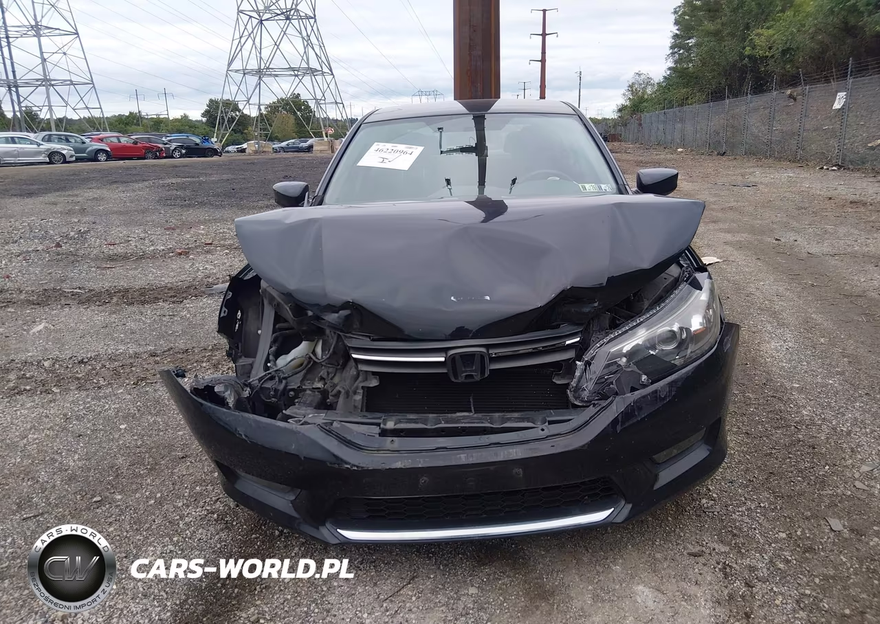 2015 Honda Accord Sport VIN:1HGCR2F50FA106390 - 12