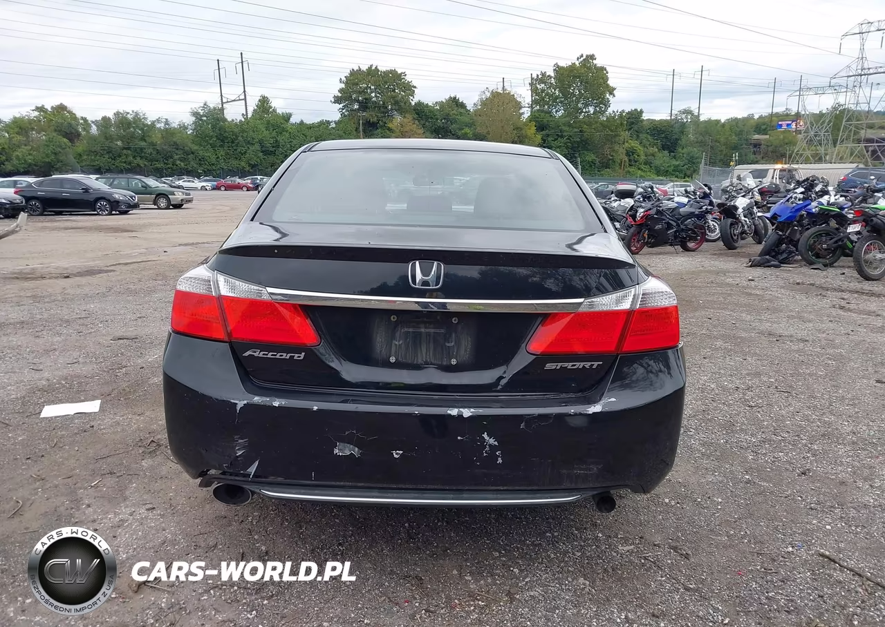 2015 Honda Accord Sport VIN:1HGCR2F50FA106390 - 16