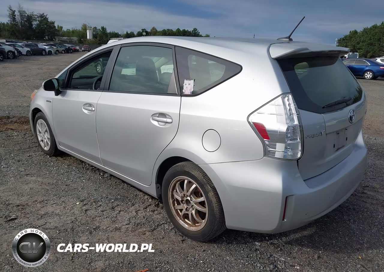 2012 Toyota Prius V Three VIN:JTDZN3EU5C3174607 - 3