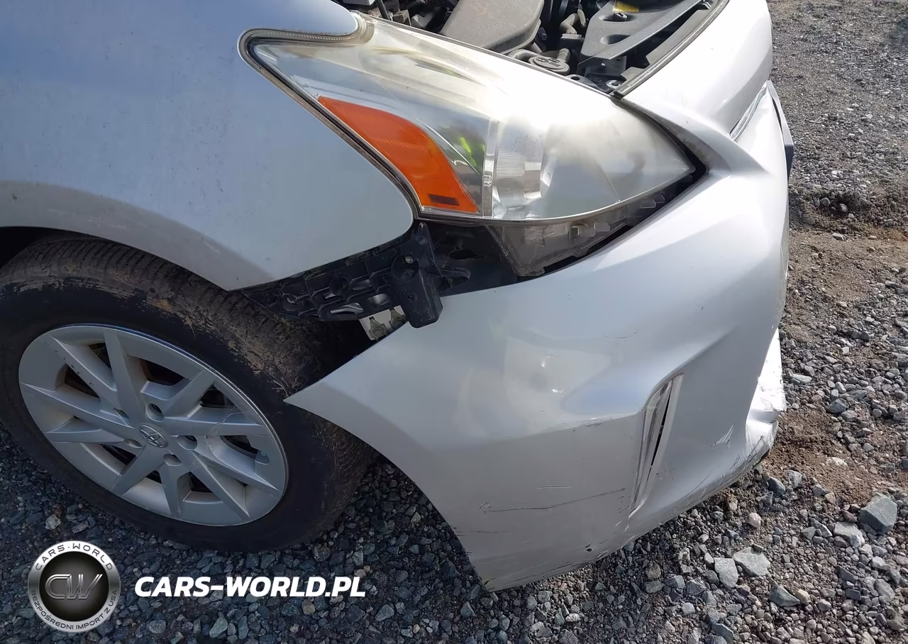 2012 Toyota Prius V Three VIN:JTDZN3EU5C3174607 - 6