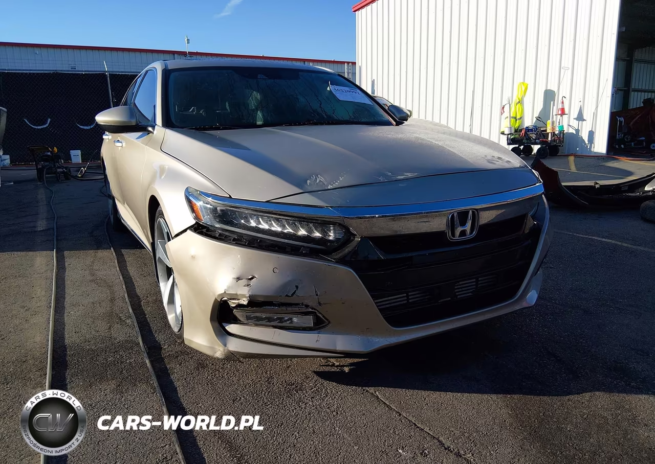 2018 Honda Accord Touring VIN:1HGCV1F98JA188595 - 6