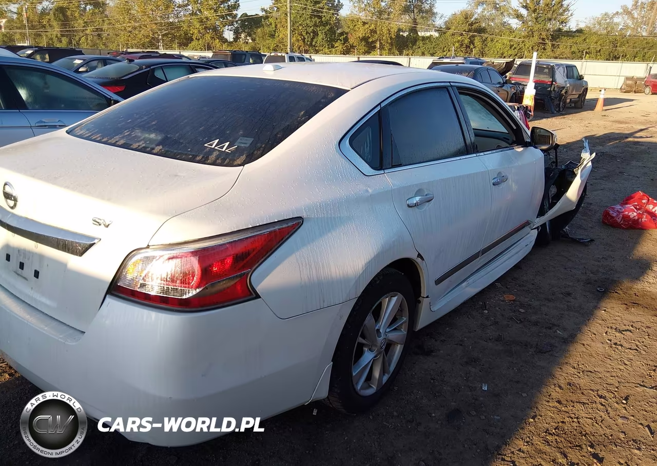 2015 Nissan Altima 2.5 Sv VIN:1N4AL3AP0FC200009 - 4