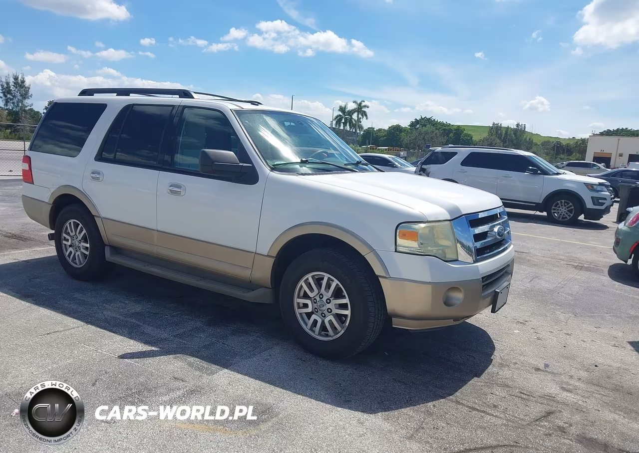 2012 Ford Expedition Xlt VIN:1FMJU1H5XCEF24323 - 1