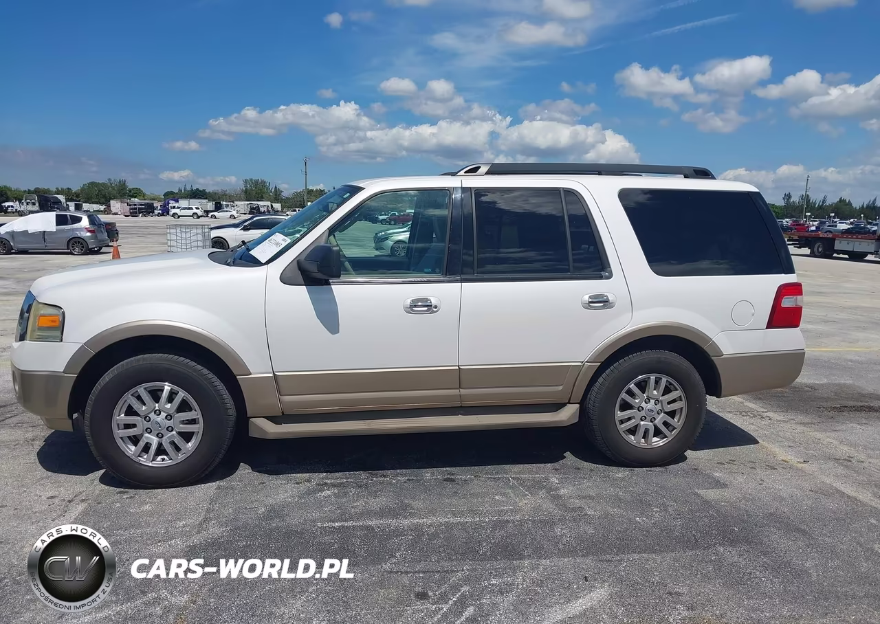 2012 Ford Expedition Xlt VIN:1FMJU1H5XCEF24323 - 14
