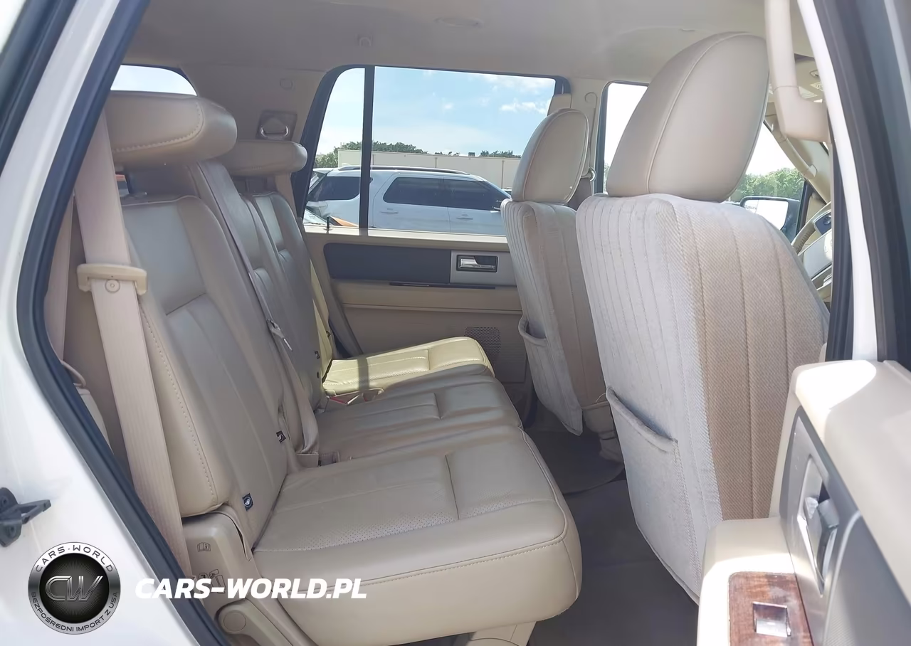 2012 Ford Expedition Xlt VIN:1FMJU1H5XCEF24323 - 8