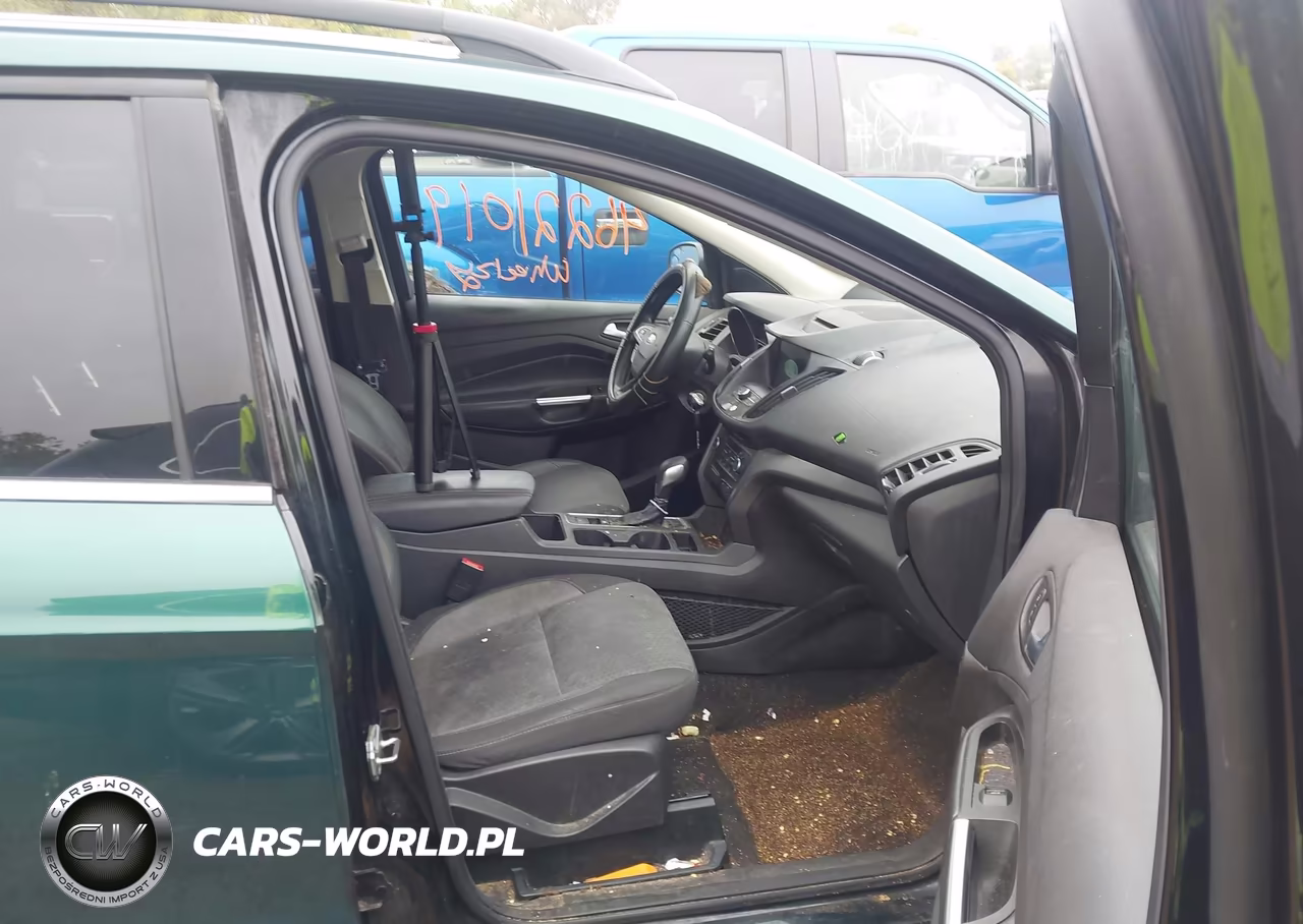 2018 Ford Escape Se VIN:1FMCU9GD1JUD21453 - 5
