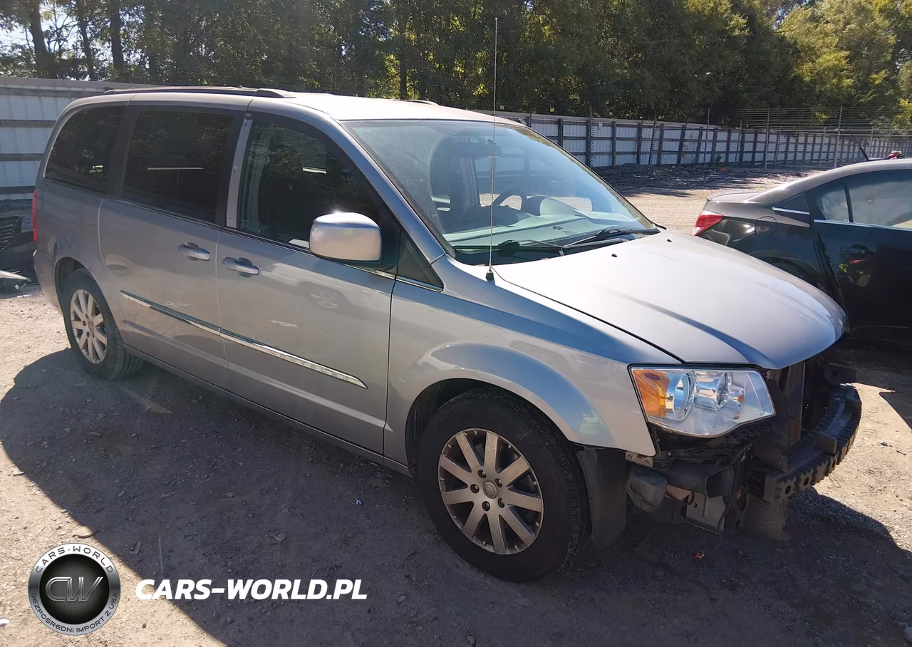 2015 Chrysler Town & Country Touring