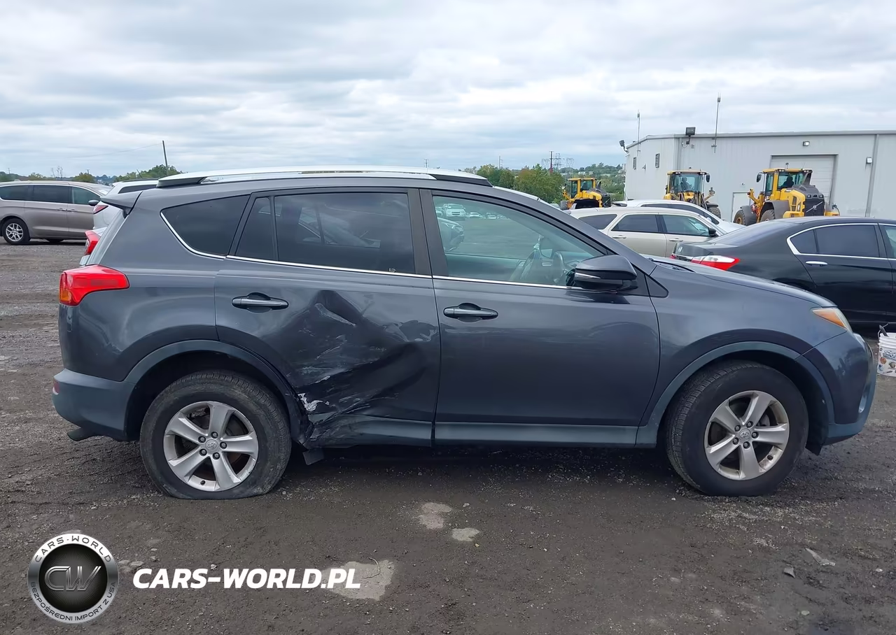 2013 Toyota Rav4 Xle VIN:2T3RFREV2DW019455 - 12