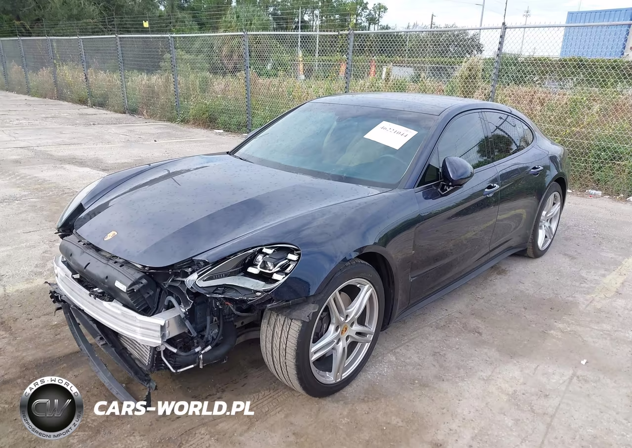 2018 Porsche Panamera 4 VIN:WP0AA2A70JL116386 - 2