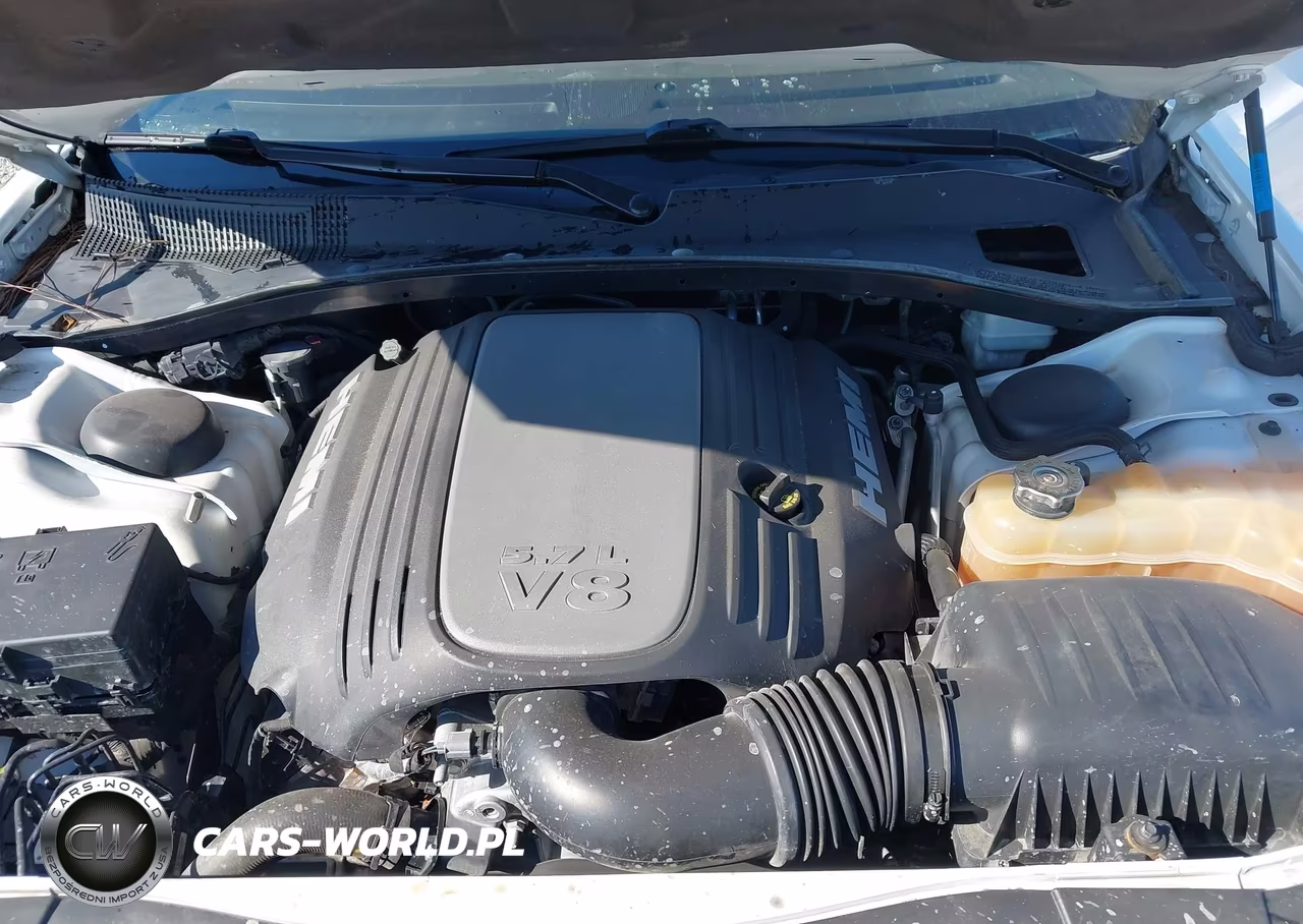 2013 Chrysler 300C VIN:2C3CCAET3DH517067 - 10