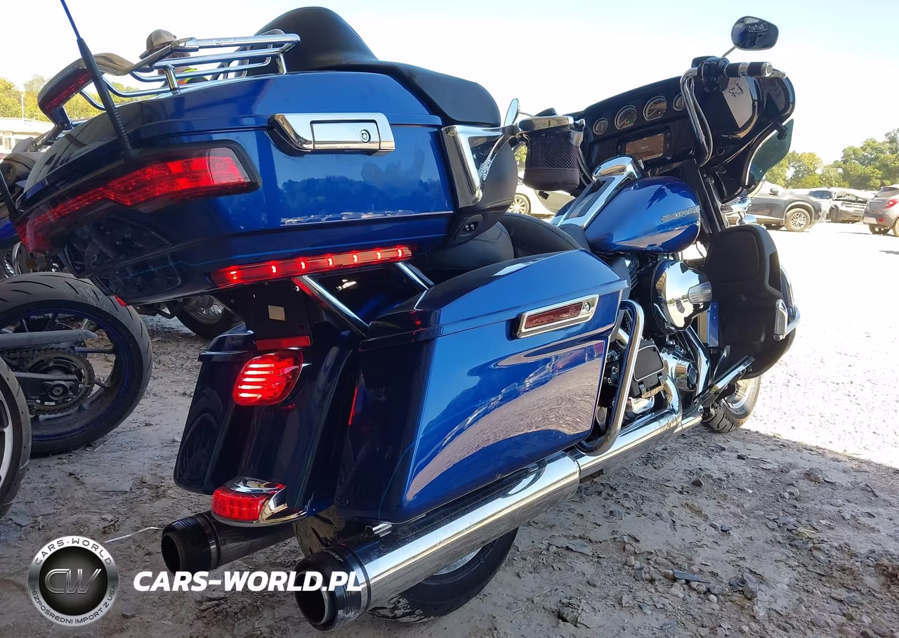 2015 Harley-Davidson Flhtk Ultra Limited VIN:1HD1KEL17FB616709 - 4
