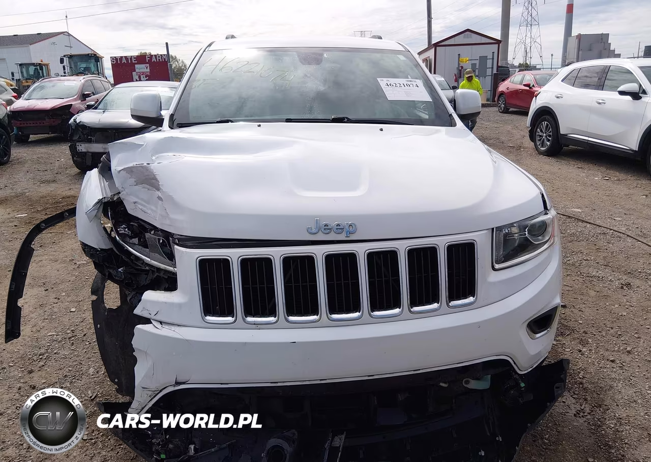 2015 Jeep Grand Cherokee Laredo VIN:1C4RJFAG1FC845594 - 12