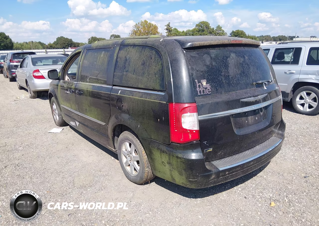 2011 Chrysler Town & Country Touring VIN:2A4RR5DG8BR681769 - 3
